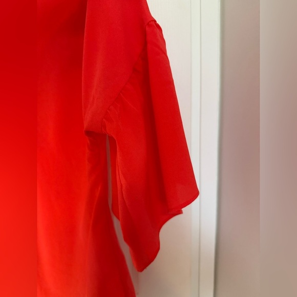 4/$20 Banana Republic Oversized Red Orange Flowy Bell Sleeve Blouse- size S- EUC - Picture 3 of 9